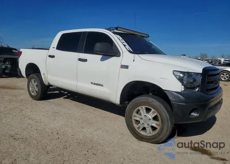 2010 Toyota Tundra Crewmax Sr5 from USA, damaged, VIN 5TFEY5F1XAX093095